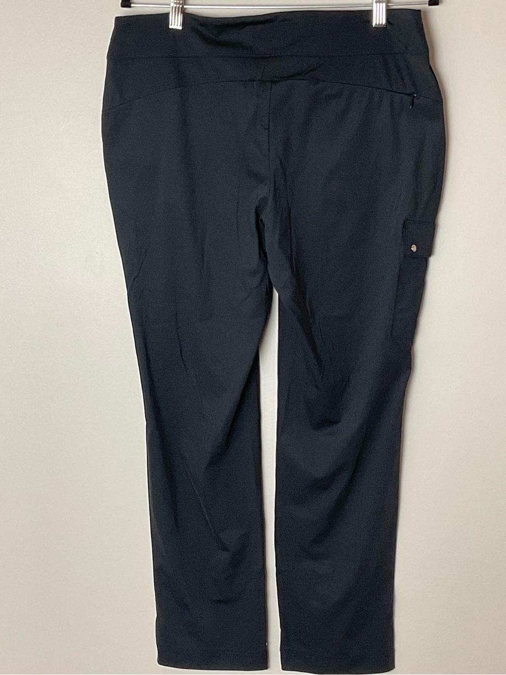 Greg Norman Women’s  Black Cargo Athletic Pant Golf Commuter Gorpcore M - Picture 3 of 6